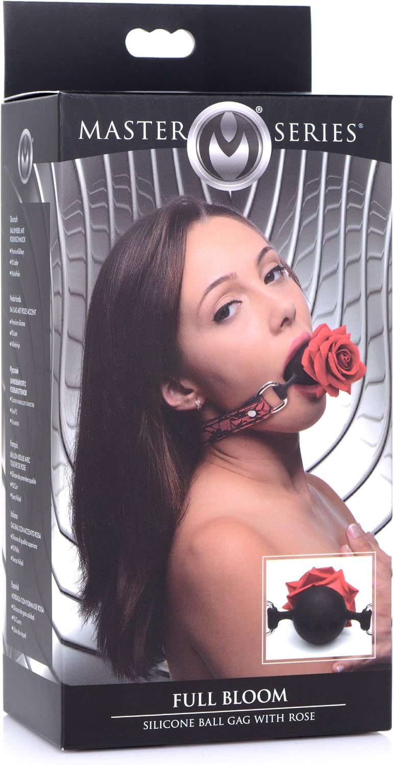 Ball gag Master Series Full Bloom, cutia originala alaturi de produs, purtat de model