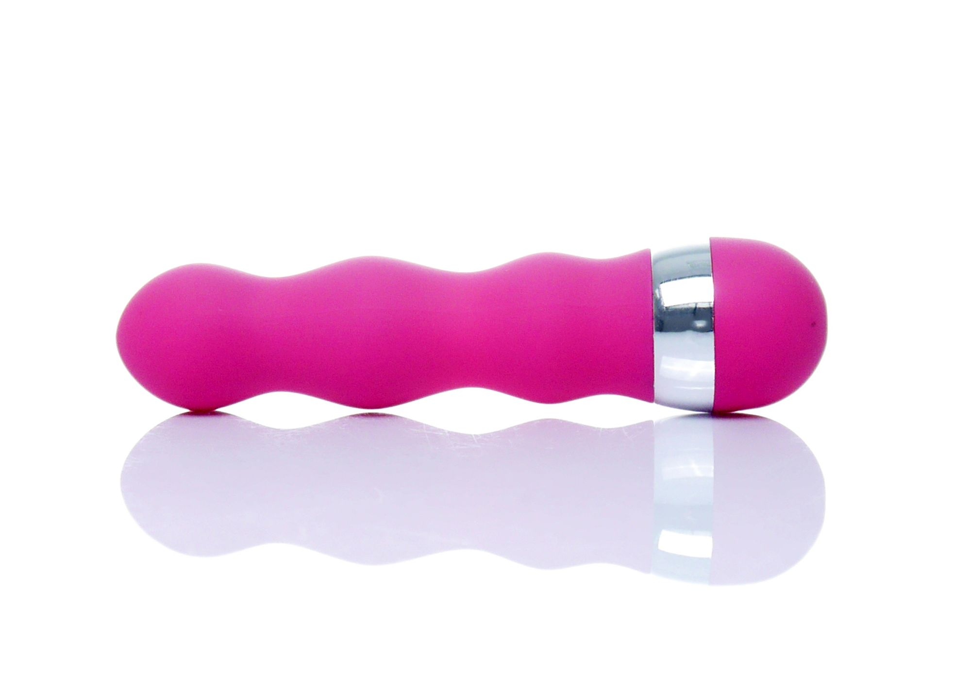 Vibrator mini Lady Finger roz, vedere frontala cu corpul striat complet