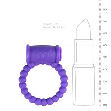 Inel penis vibrator Easytoys mov - dimensiuni: lungime 5cm, diametru interior 3.5cm, comparatie cu un ruj