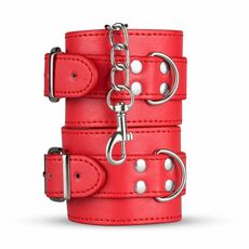 Set BDSM Crimson Dream - detaliu catuse piele rosie cu inele metalice