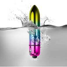Mini Vibrator Rocks Off RO-80mm Rainbow, demonstratie rezistenta la apa