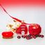 Gel de masaj incalzire cu aroma de mar candy With Passion by Exsens, compozitie editoriala cu mar rosu si afine