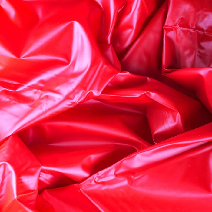 Cearsaf Vinil Rosu Easytoys - detaliu material PVC