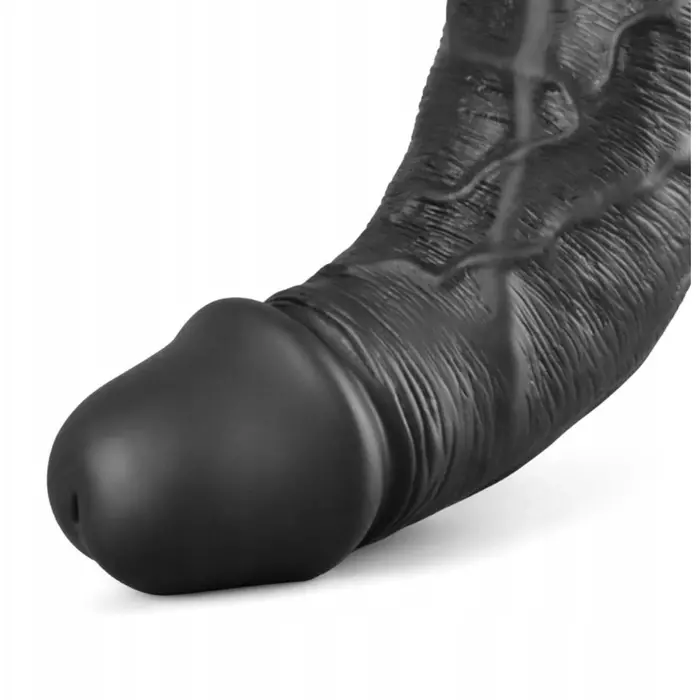 Varful anatomic al vibratorului Lovetoy Real Softee, vedere apropiata a texturii de vene in relief