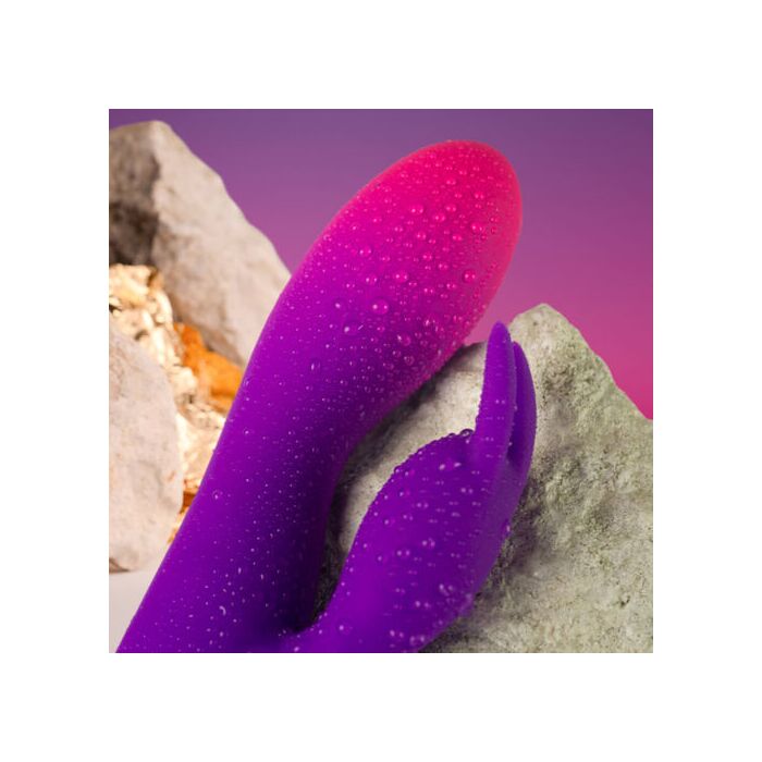 Vibrator Rabbit Rocks Off Glo-Girl, demonstratie rezistenta la apa