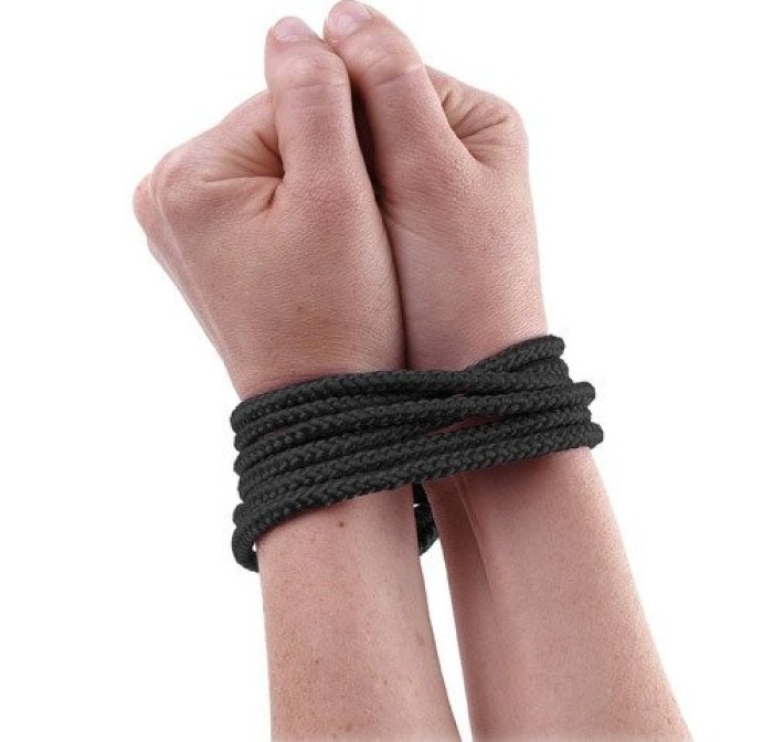 Sfoara Bondage Pipedream "Mini Silk Rope" 1,83 Metri - Negru##
