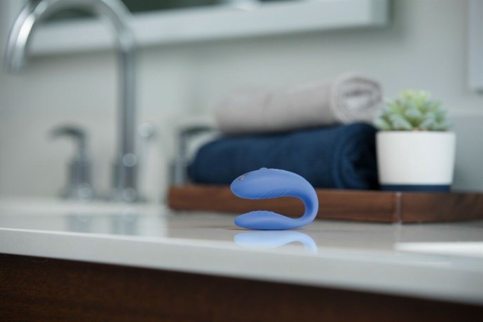 Vibrator Pentru Cupluri We-Vibe Match - detaliu finisaj