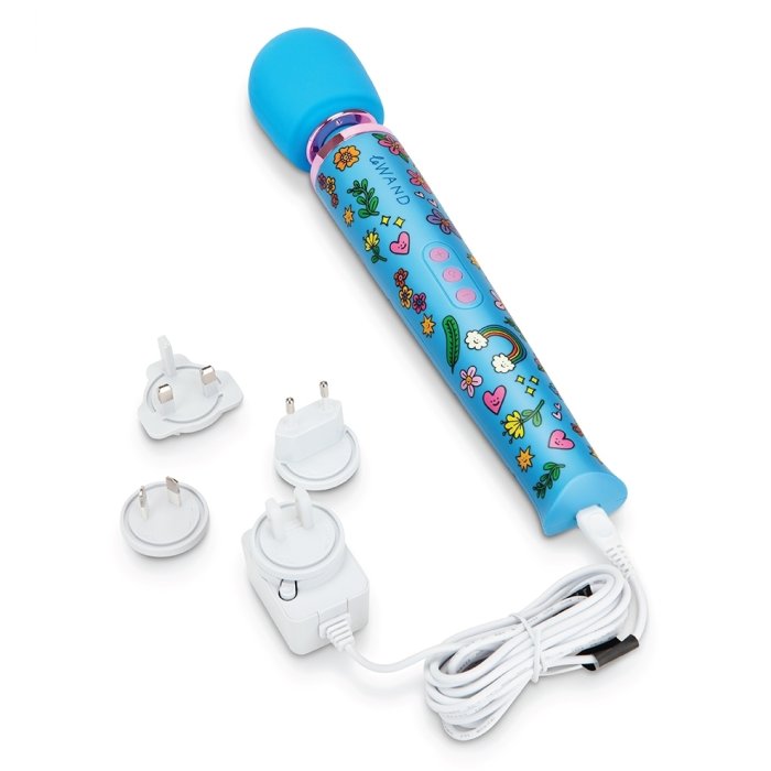 Aparat Masaj Erotic Le Wand Feel My Power Wednesday Special Edition 2020 - accesorii incluse