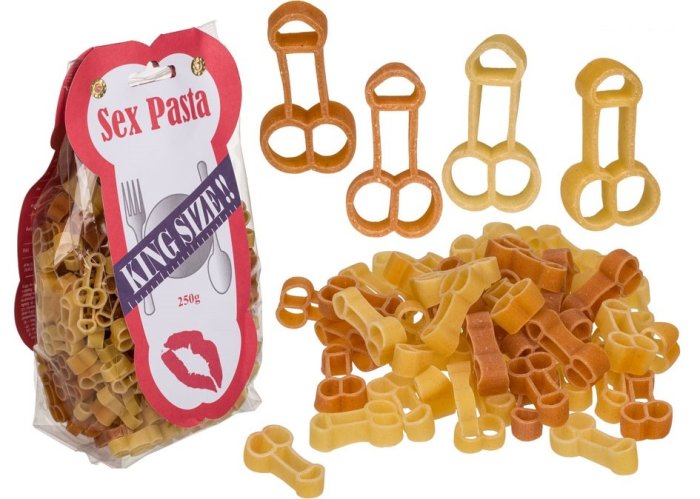 Paste Fainoase Funny King Size, OOTB, din grau dur cu piper, in 2 culori, 250 gr
