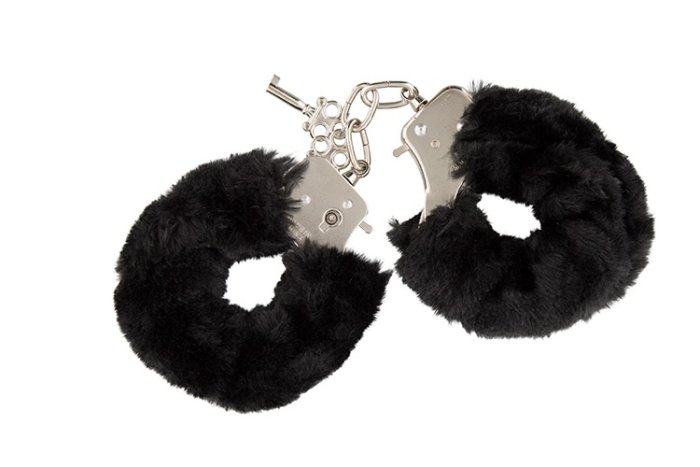 Catuse Plus Negru, Guilty Pleasure - culoare si material