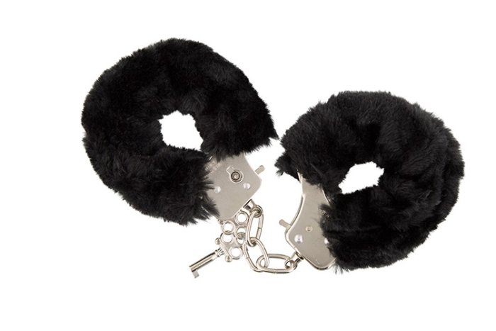Catuse Plus Negru, Guilty Pleasure - detaliu design