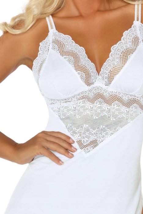 Set Camasa de Noapte si Chiloti Tanga Beauty Night - Alb