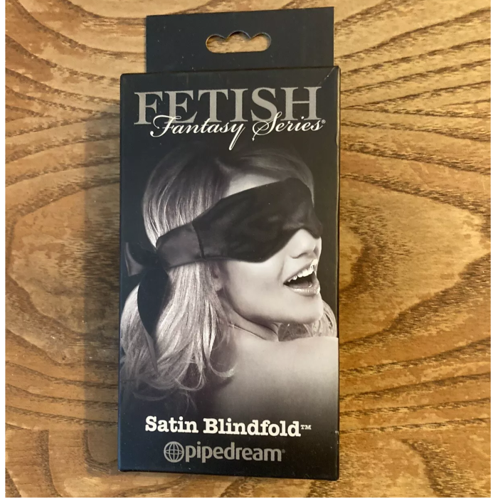 Masca Pipedream "Satin Love Mask" - Negru - accesorii incluse