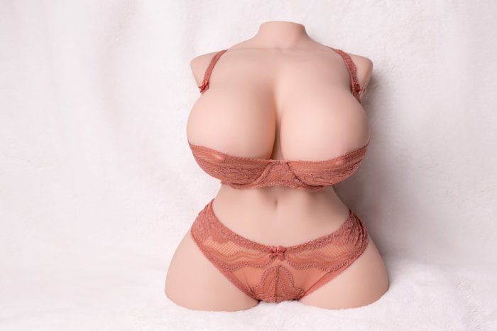 Papusa Sexuala Realistica 3D Mistress »Tiny« 40 cm